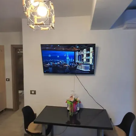Elite Luxury - Pool & Langa Plaja