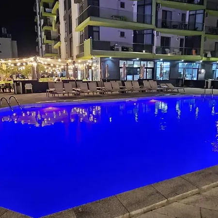 Elite Luxury - Pool & Langa Plaja Năvodari