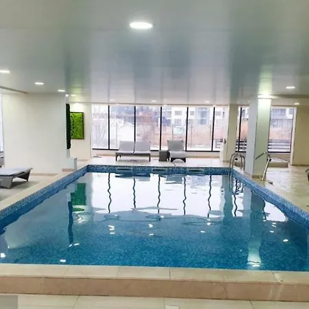 Elite Luxury - Pool & Langa Plaja *