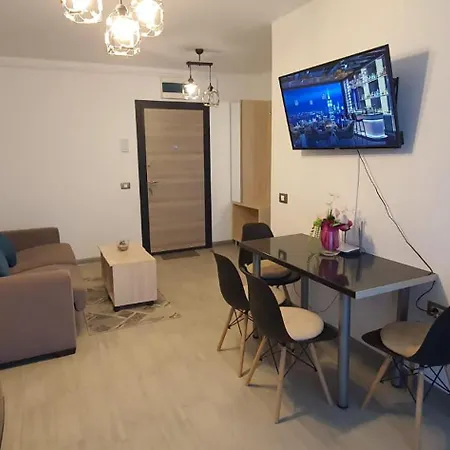 Elite Luxury - Pool & Langa Plaja
