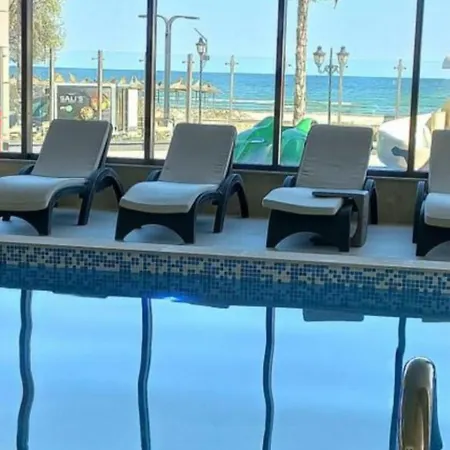 Elite Luxury - Pool & Langa Plaja Năvodari