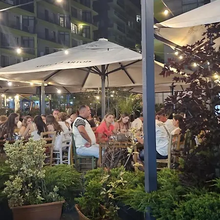 Elite Luxury - Pool & Langa Plaja Appartamento Năvodari