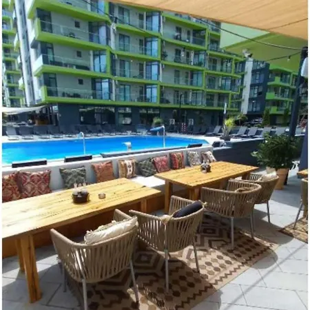 Appartamento Elite Luxury - Pool & Langa Plaja