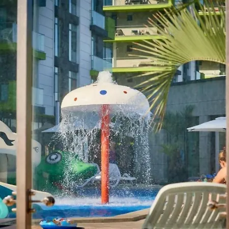 Elite Luxury - Pool & Langa Plaja Appartamento *